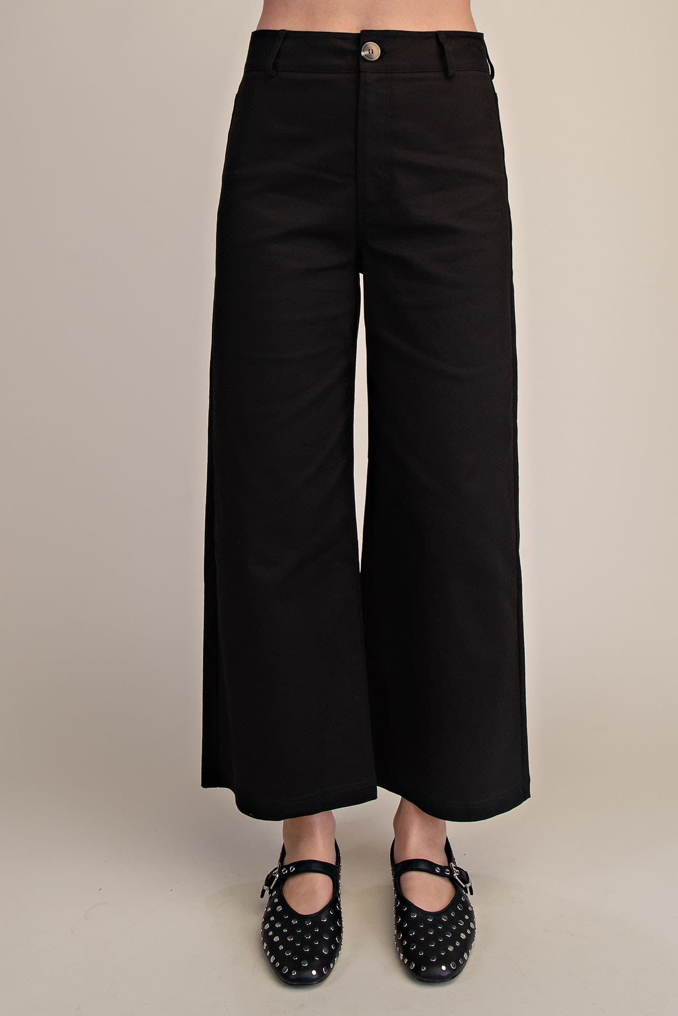 GP9642 - BLACK