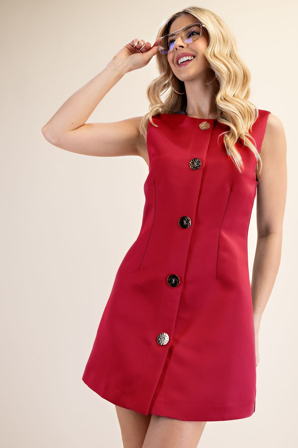 GD8704 - RED