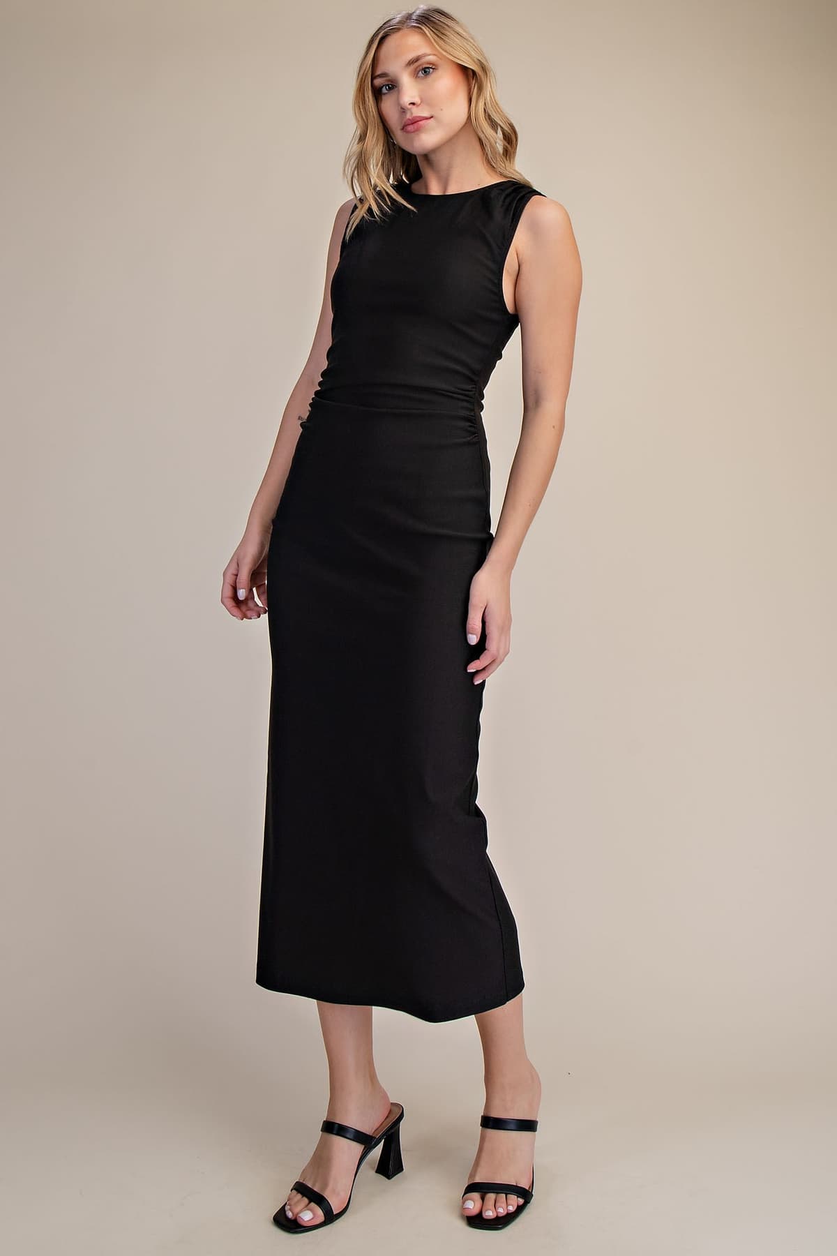 GD8748 - BLACK