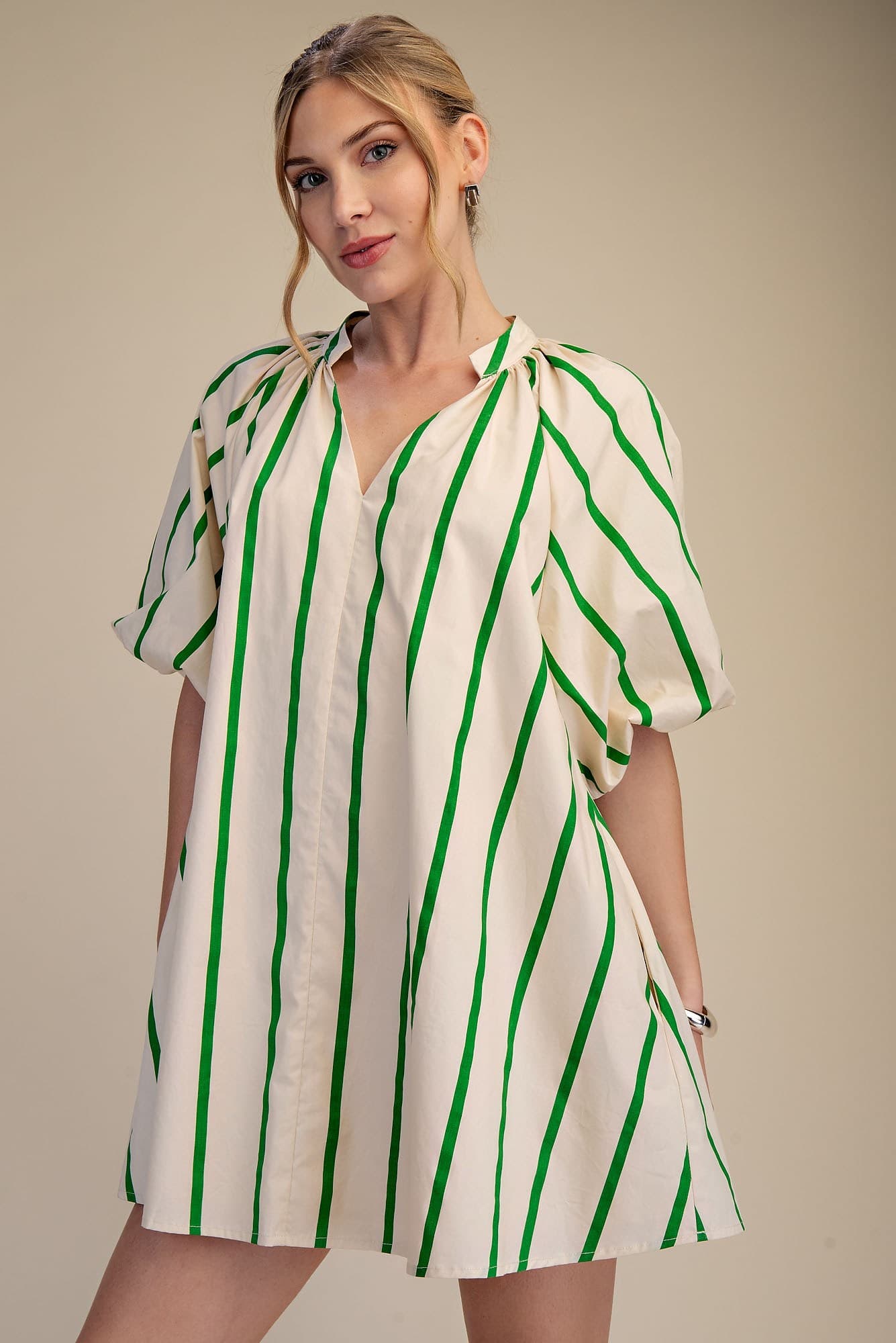 GD8890 - KELLY GREEN