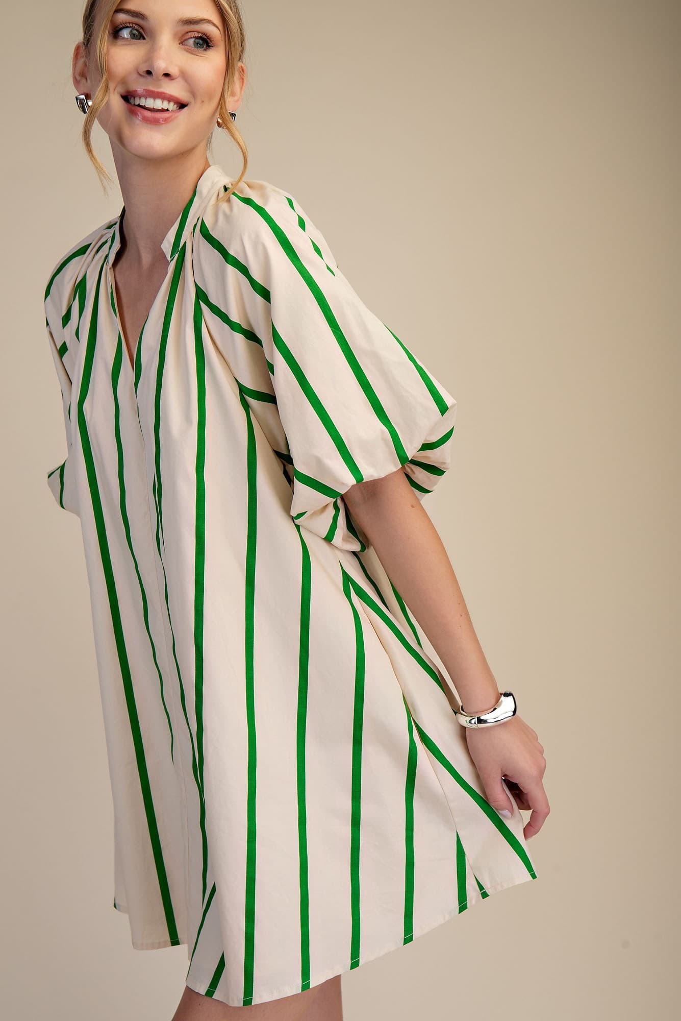 GD8890 - KELLY GREEN