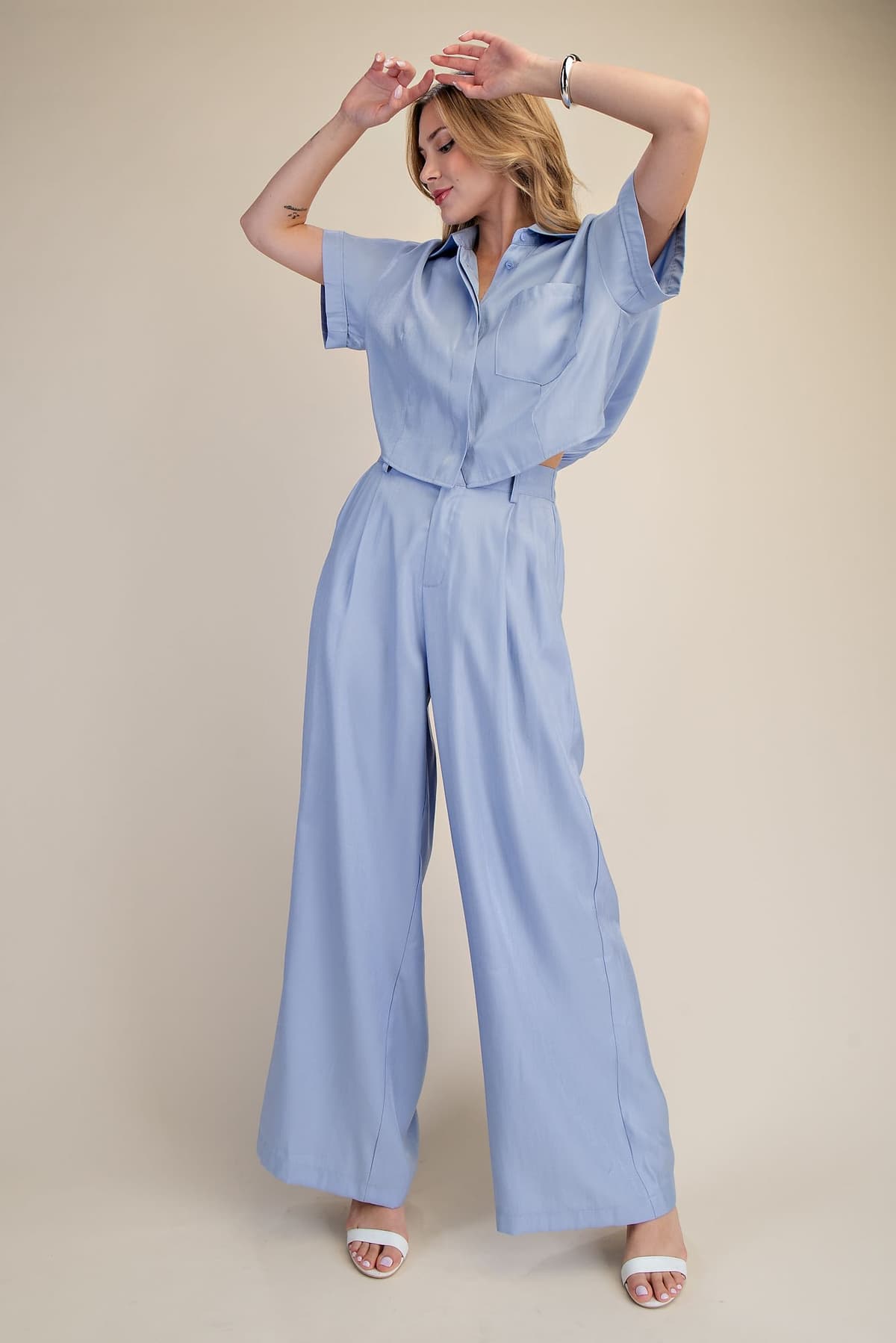 GP9744 - BLUE
