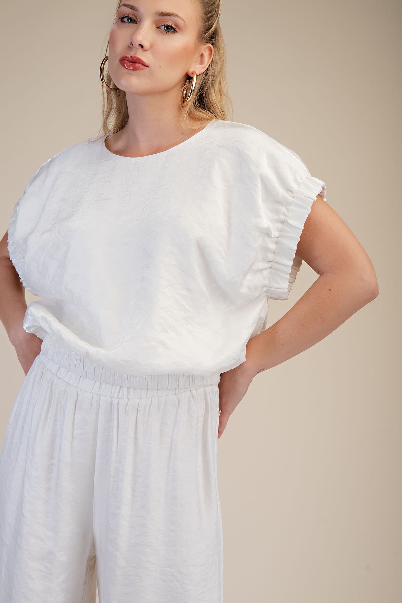 GT9776 - WHITE