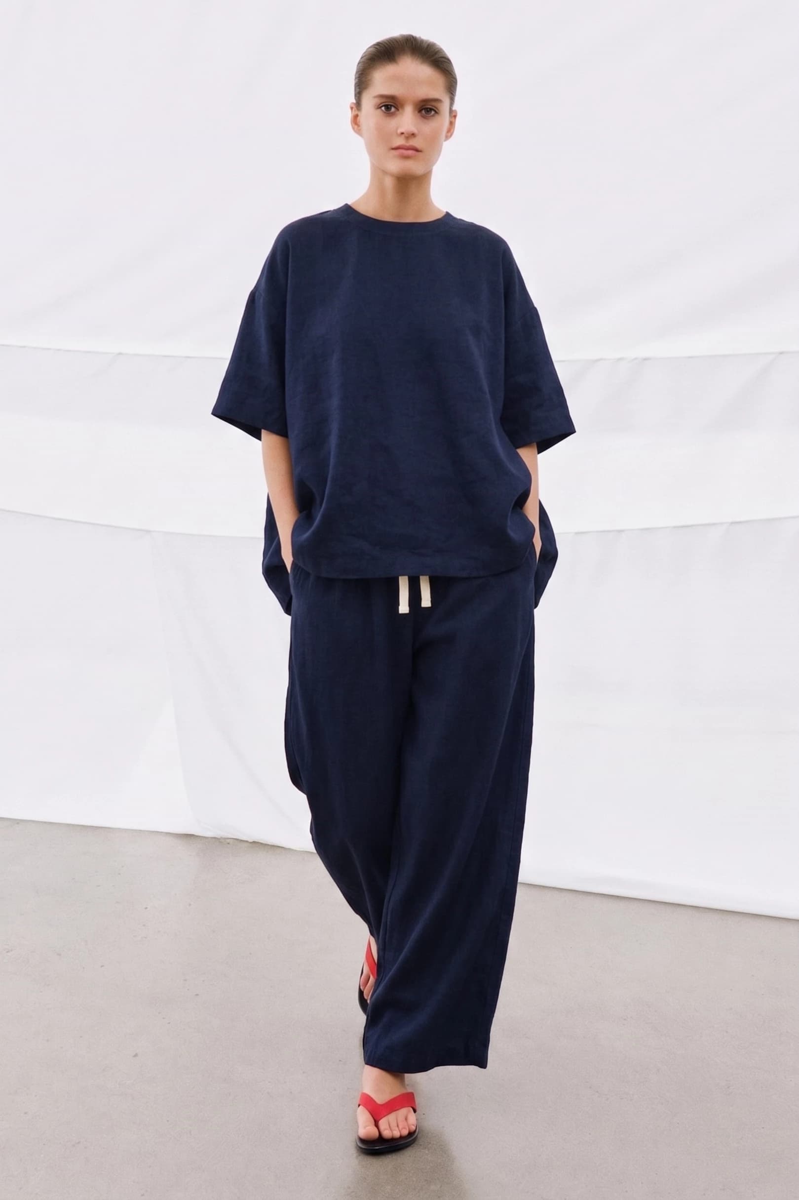 GT9734 - NAVY
