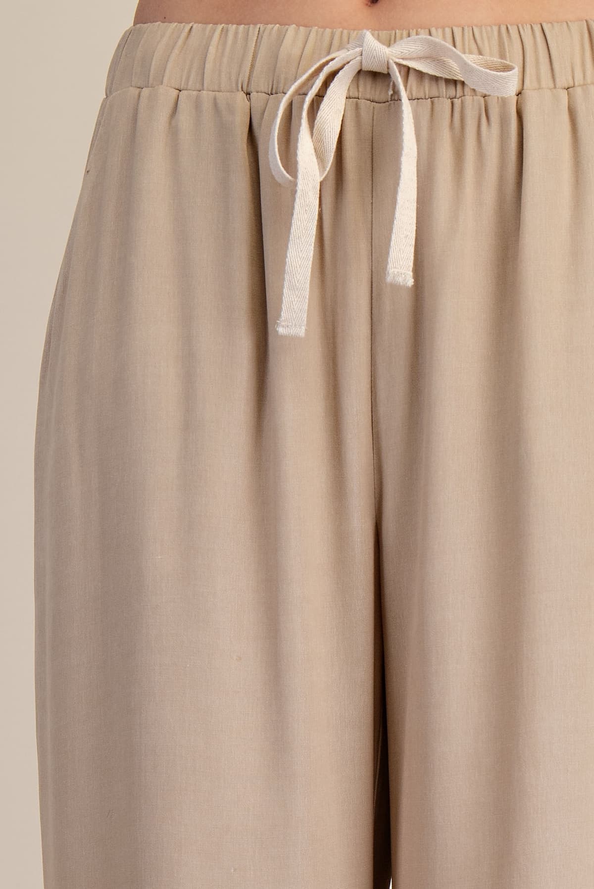 GP9736 - TAUPE
