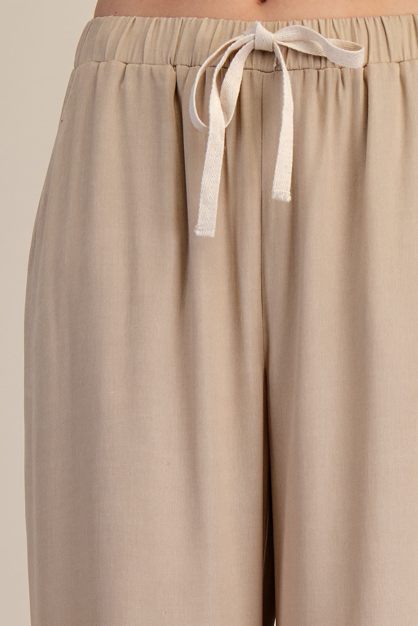 GP9736 - TAUPE