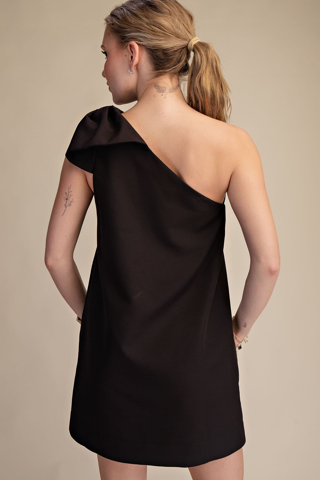 GD9580 - BLACK