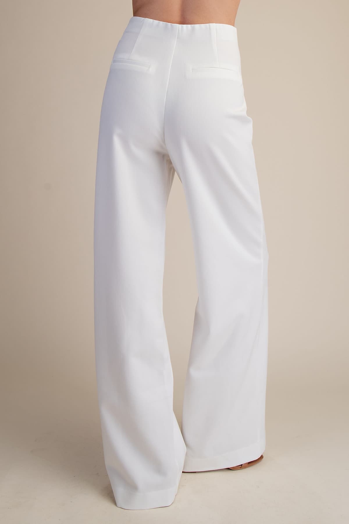 GP8954 - WHITE