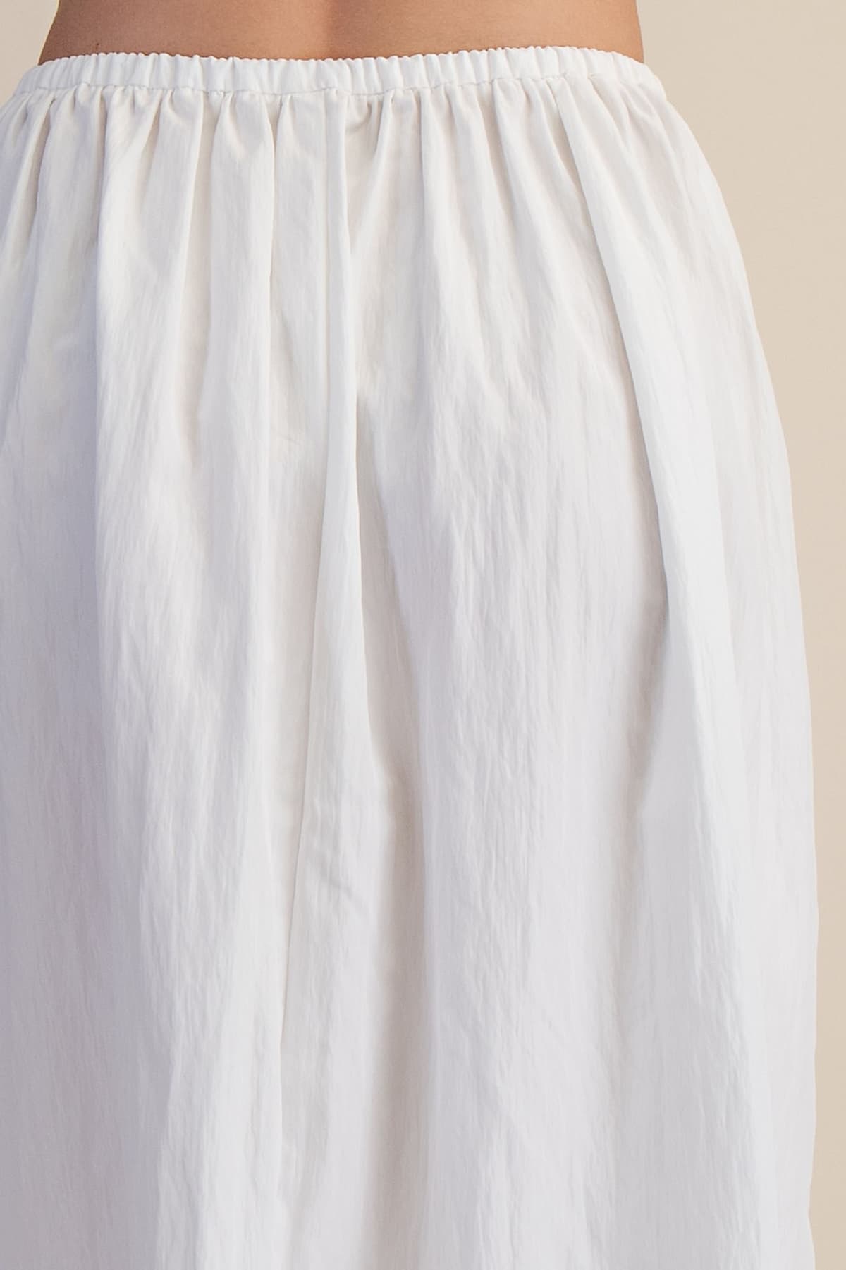 GS9766 - WHITE