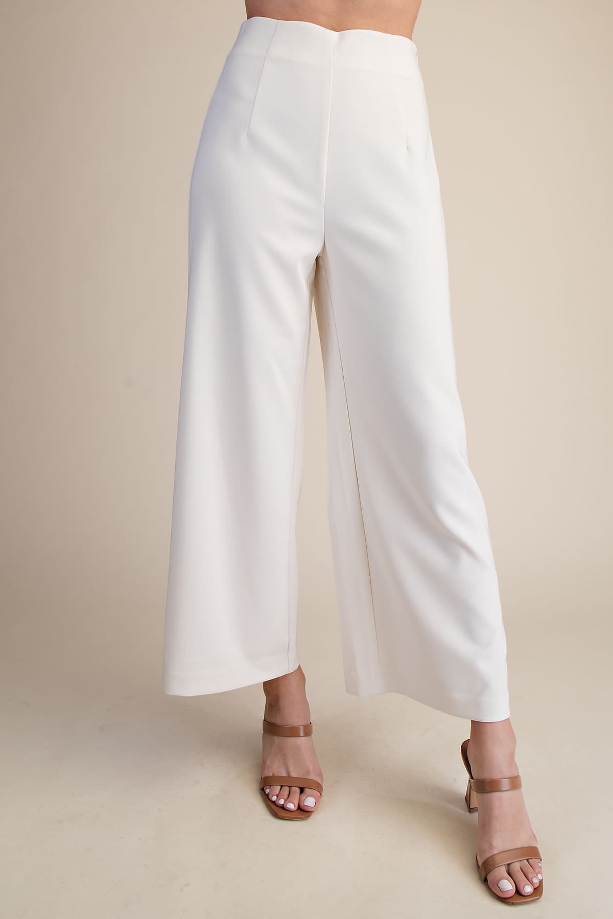 GP8696 - CREAM