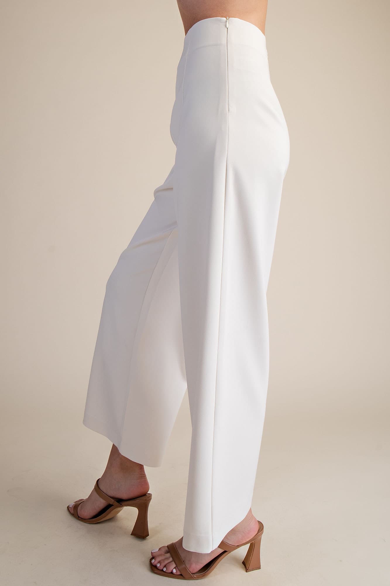 GP8696 - CREAM