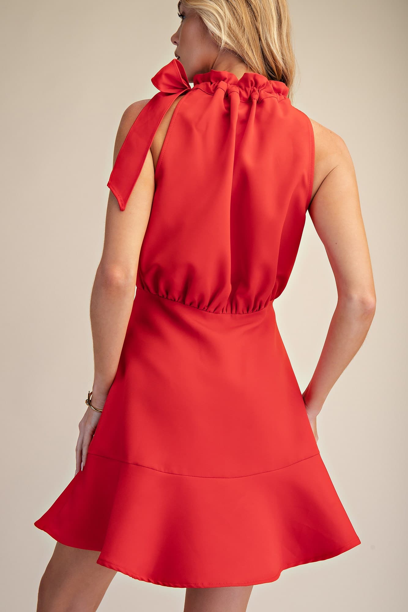 GD9838 - RED