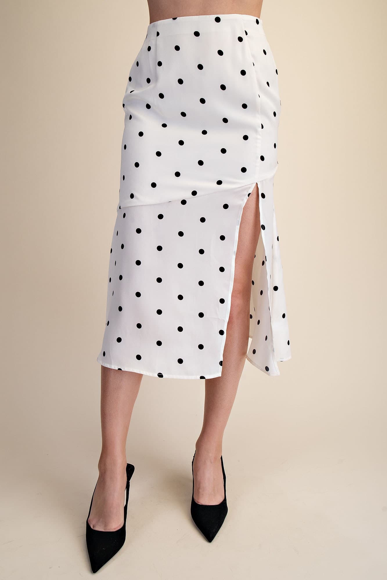 GS9869 - IVORY