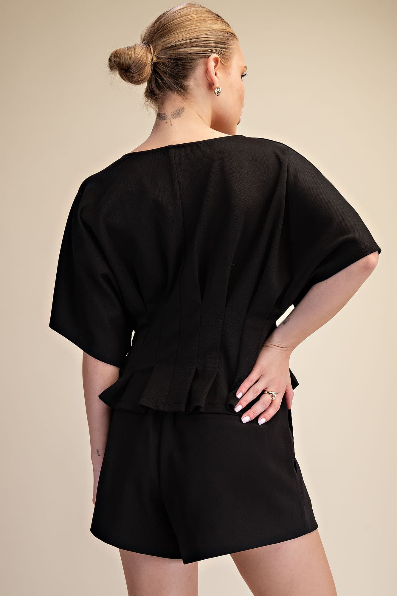 GT9924 - BLACK