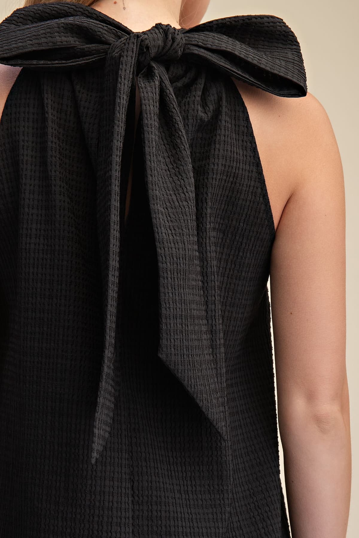 D8026 - BLACK