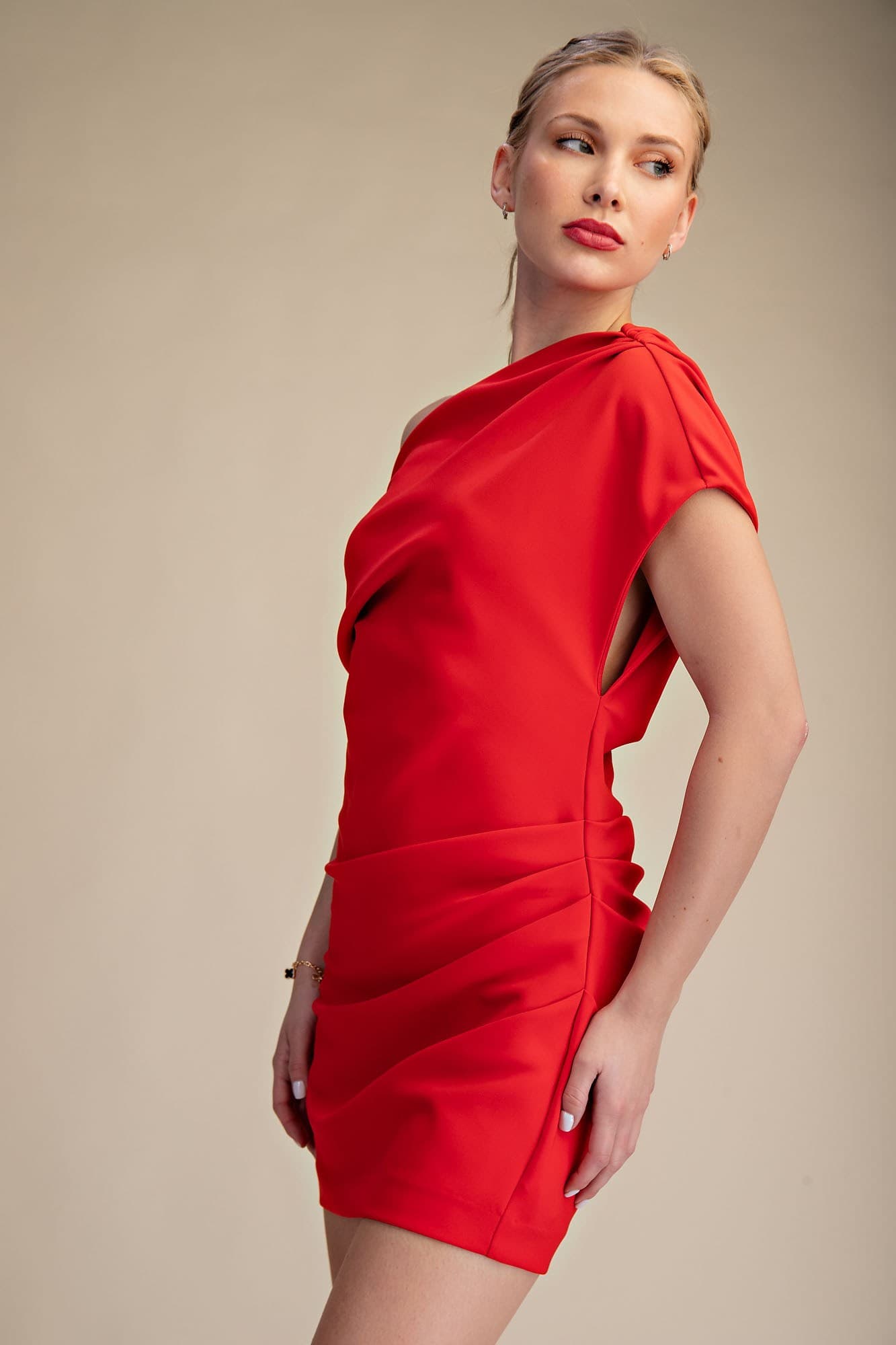 GD8844 - RED