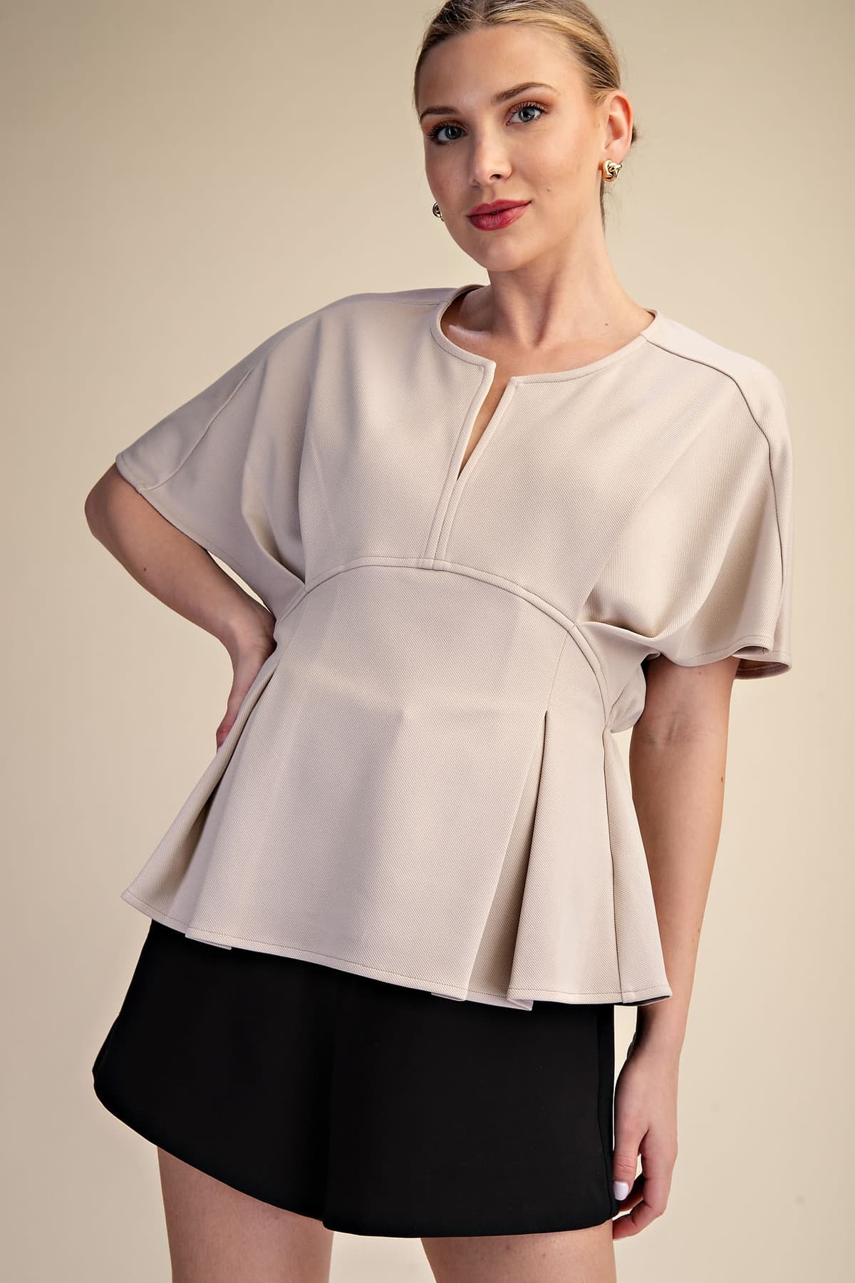 GT9942 - CREAM