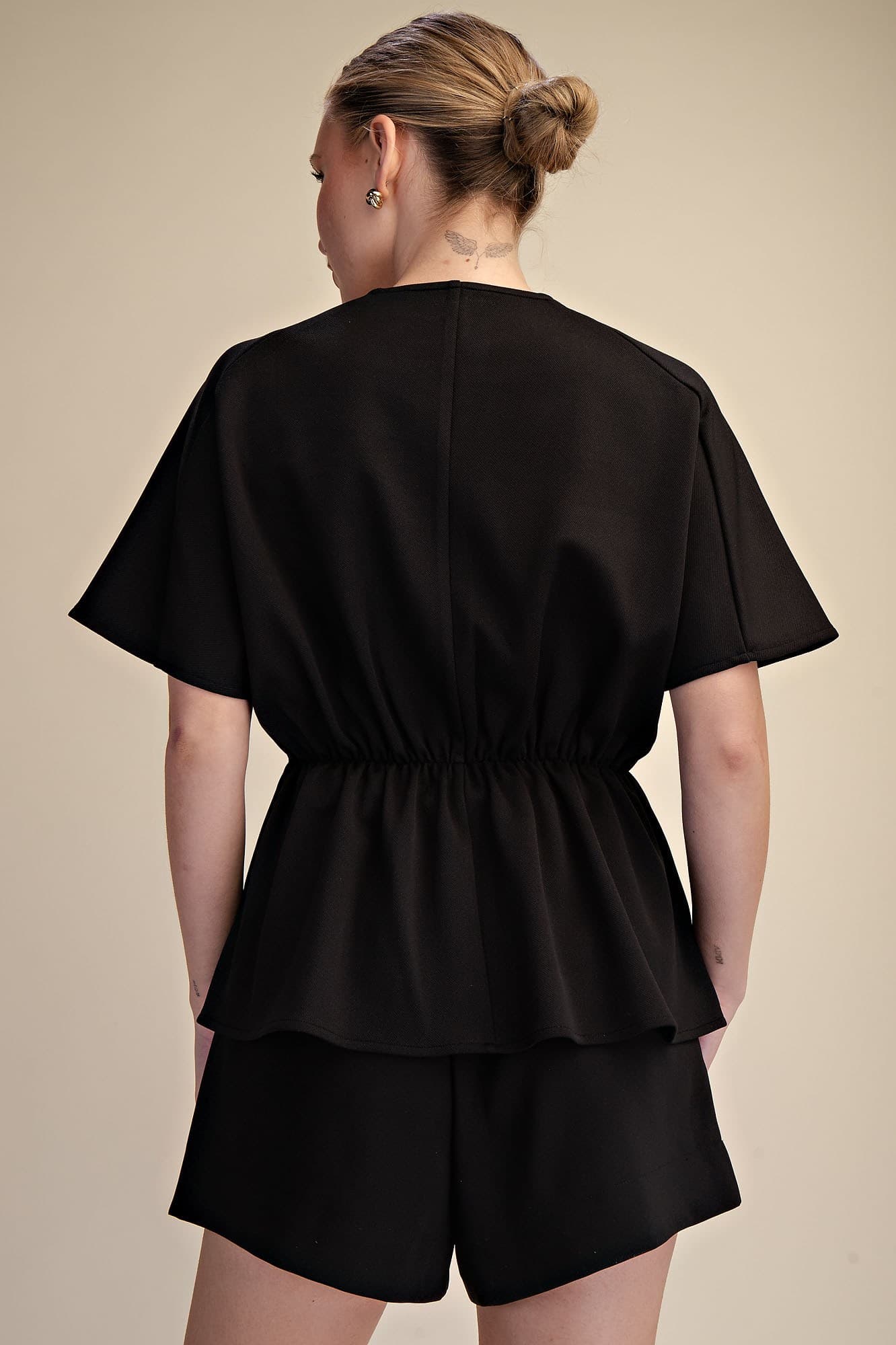 GT9942 - BLACK