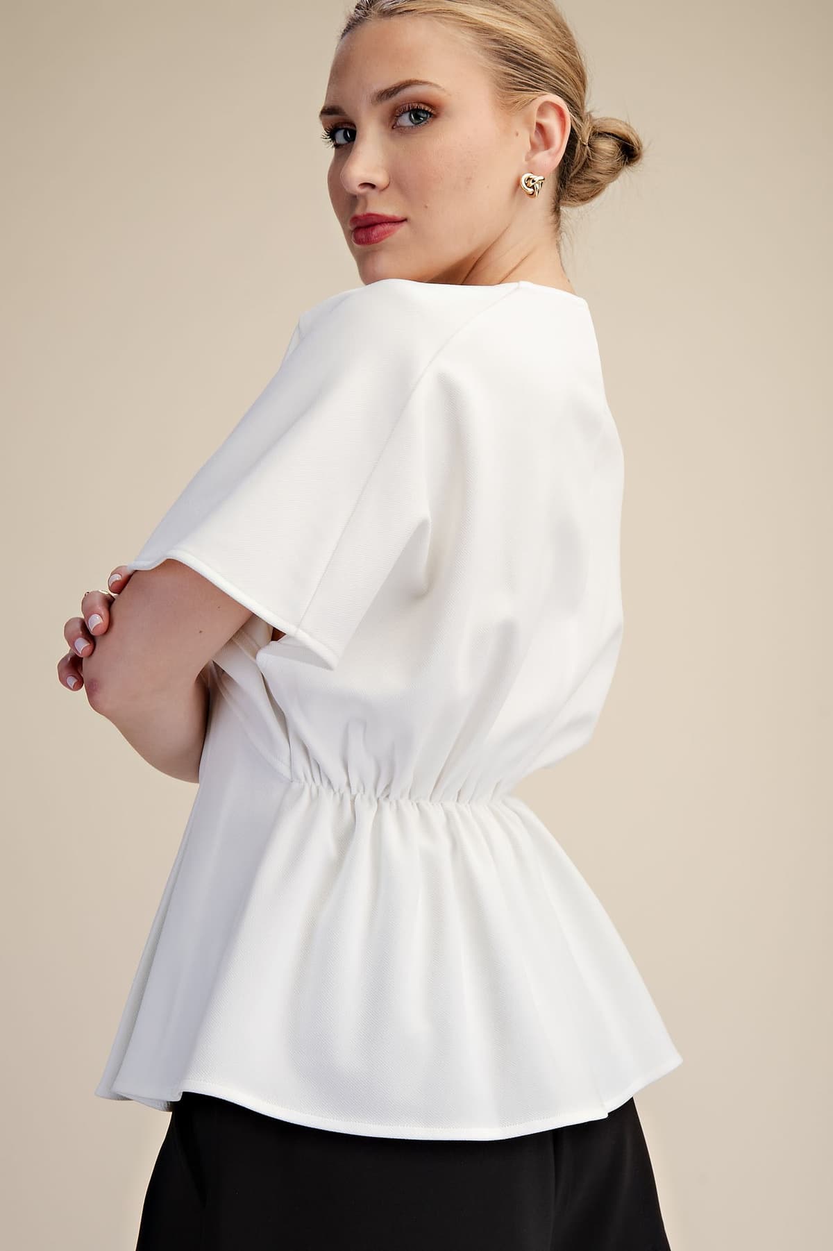 GT9942 - WHITE