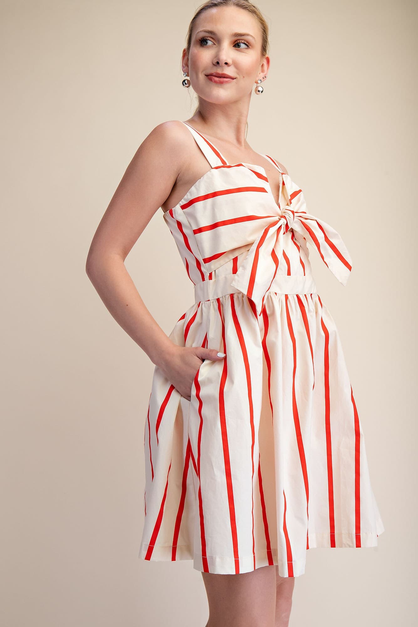 D8055 - RED
