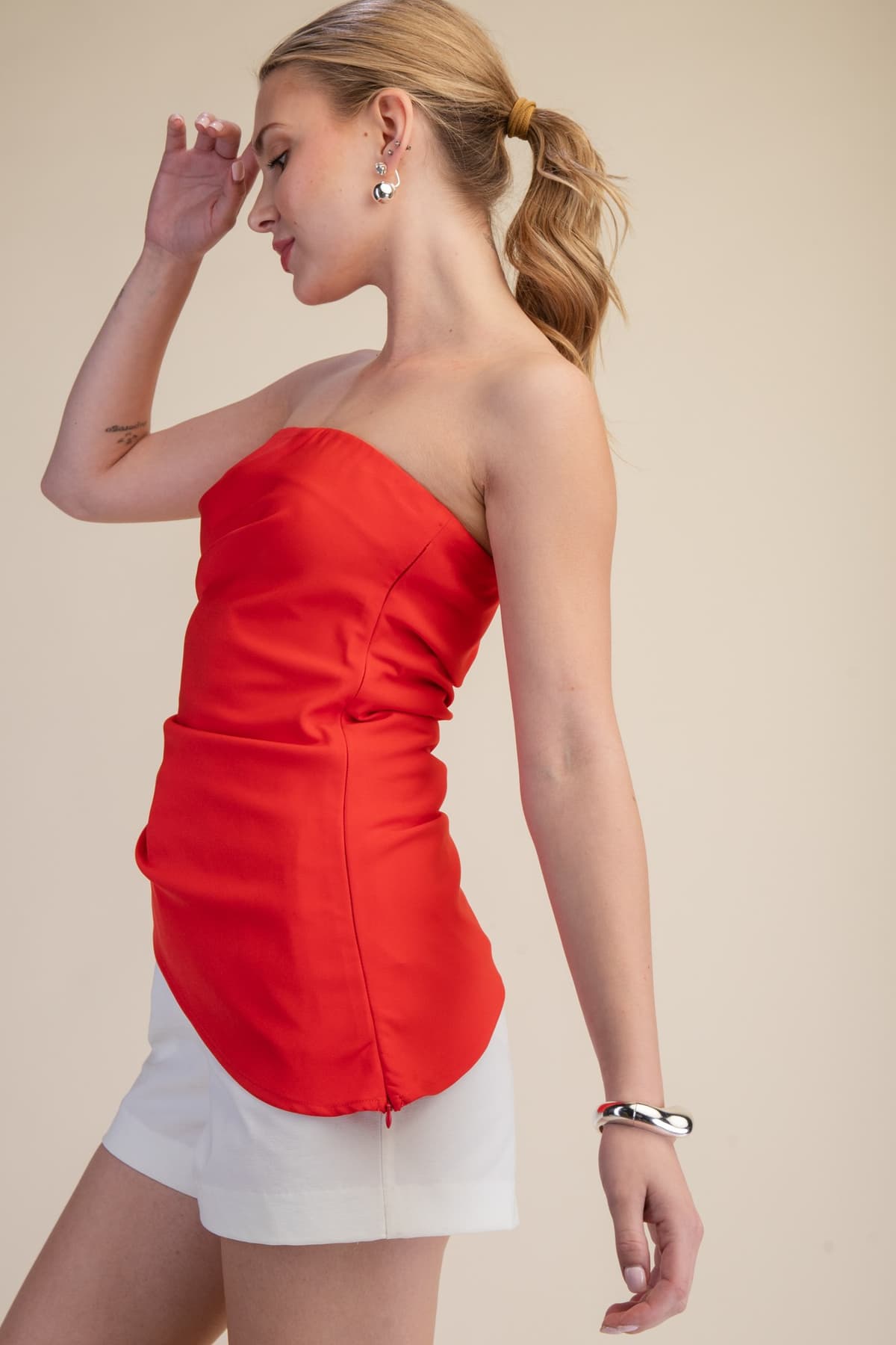 T9047 - RED