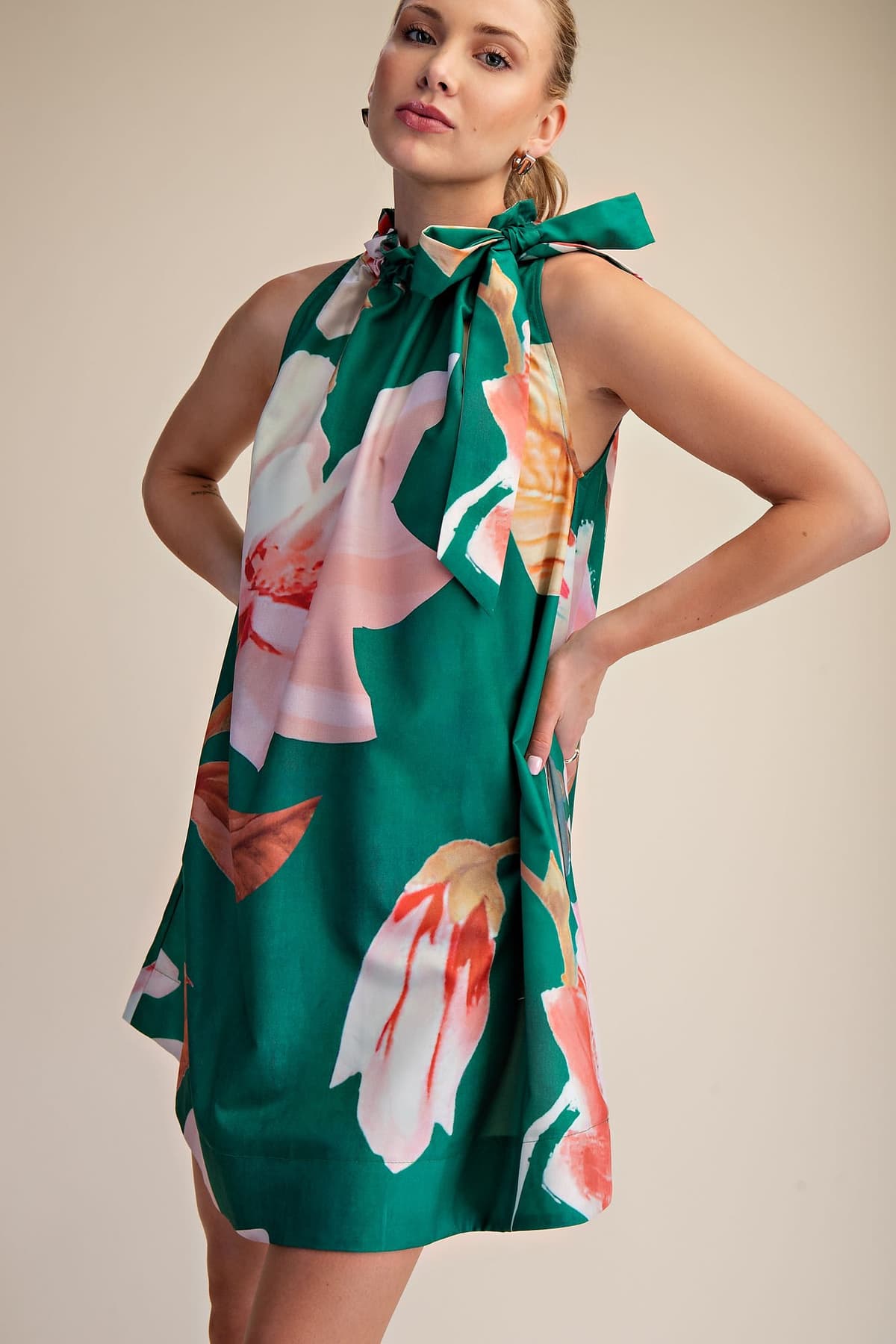 D8090 - GREEN