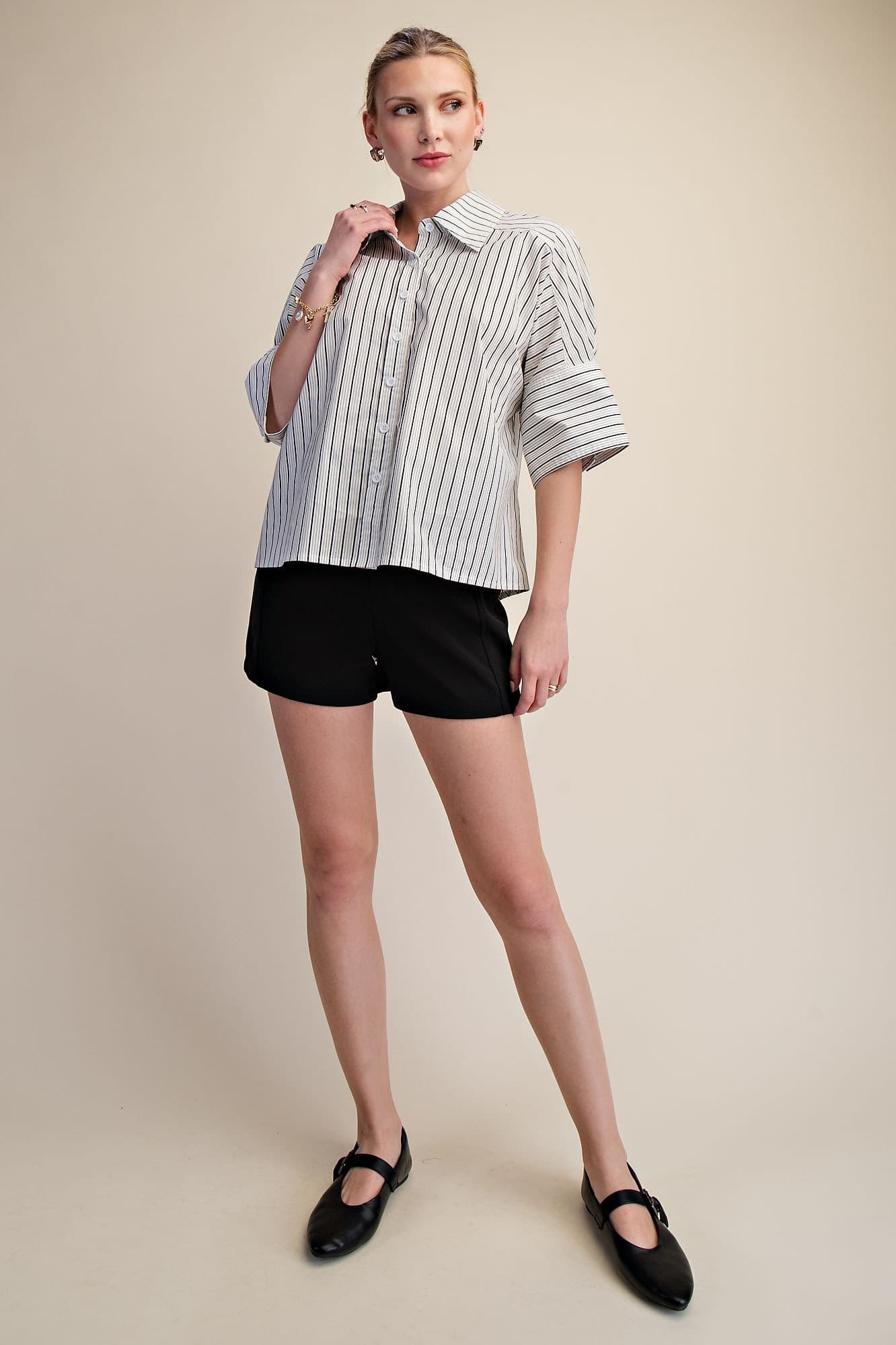 T8097 - WHITE/BLACK