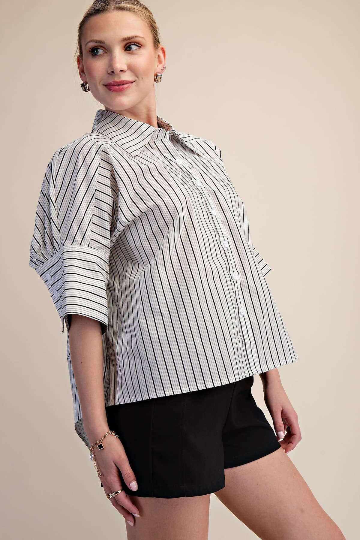 T8097 - WHITE/BLACK
