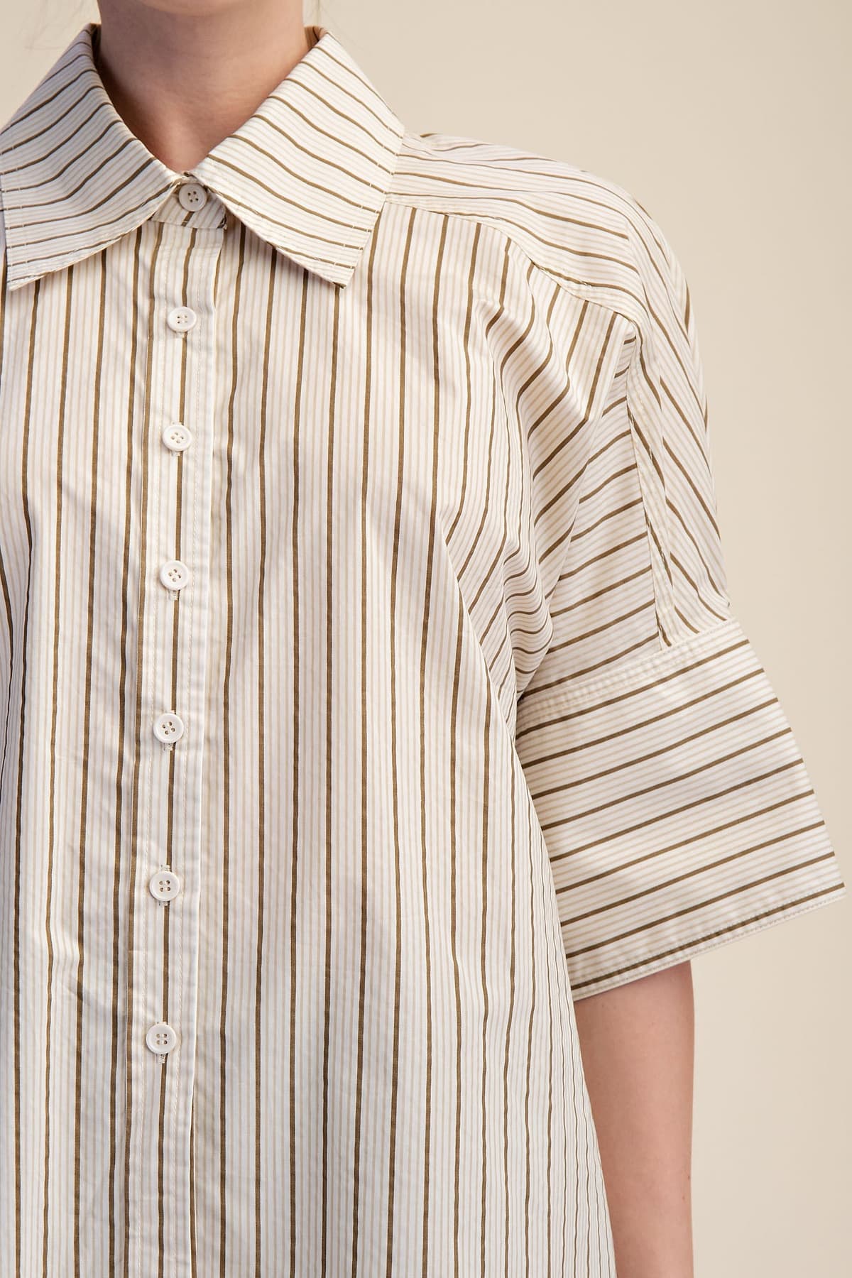 T8097 - TAUPE