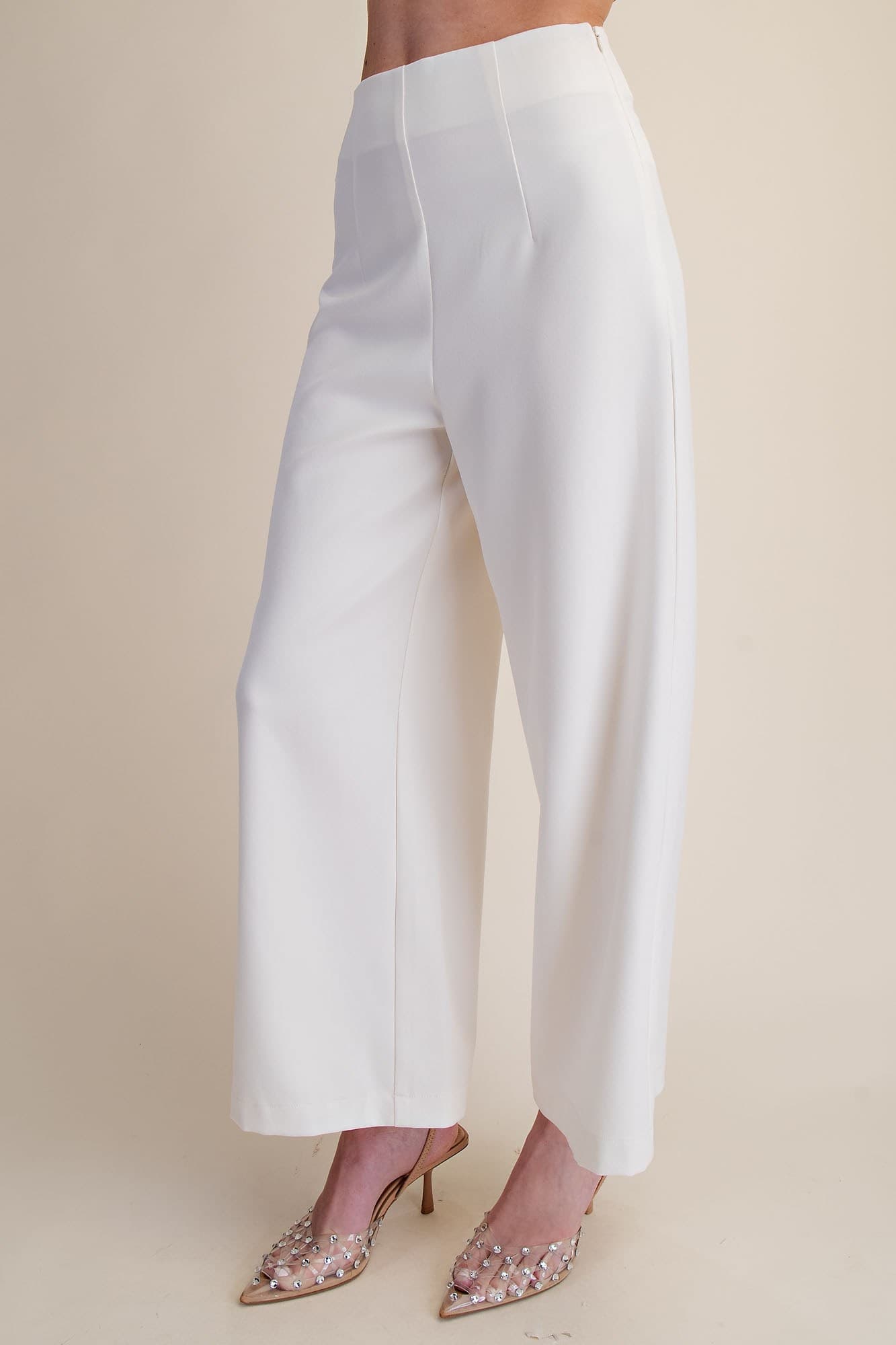 P9072 - IVORY