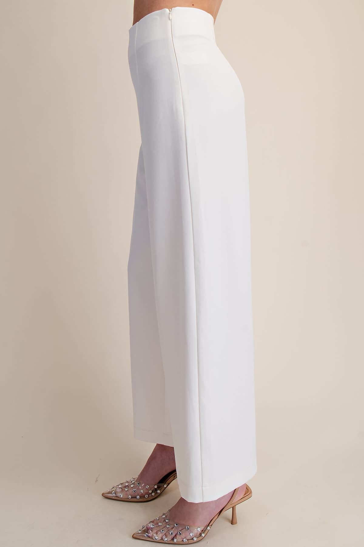 P9072 - IVORY