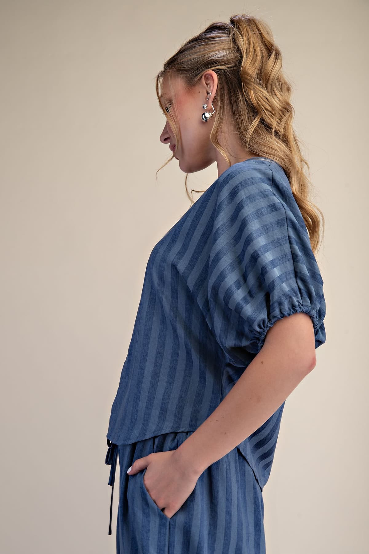 T8112 - INDIGO
