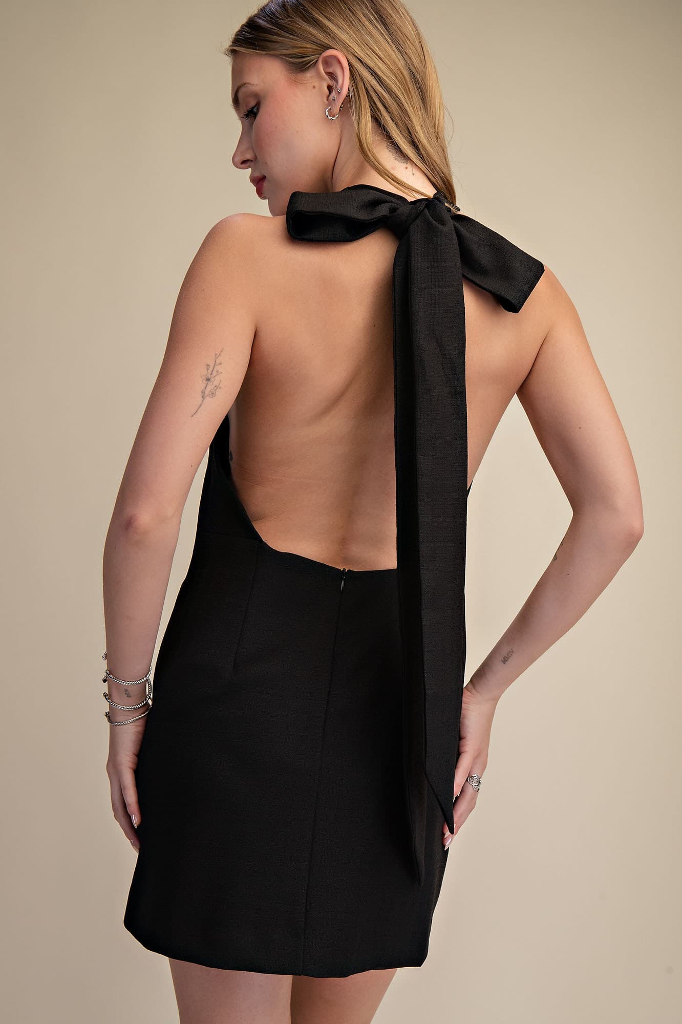 D9093 - BLACK