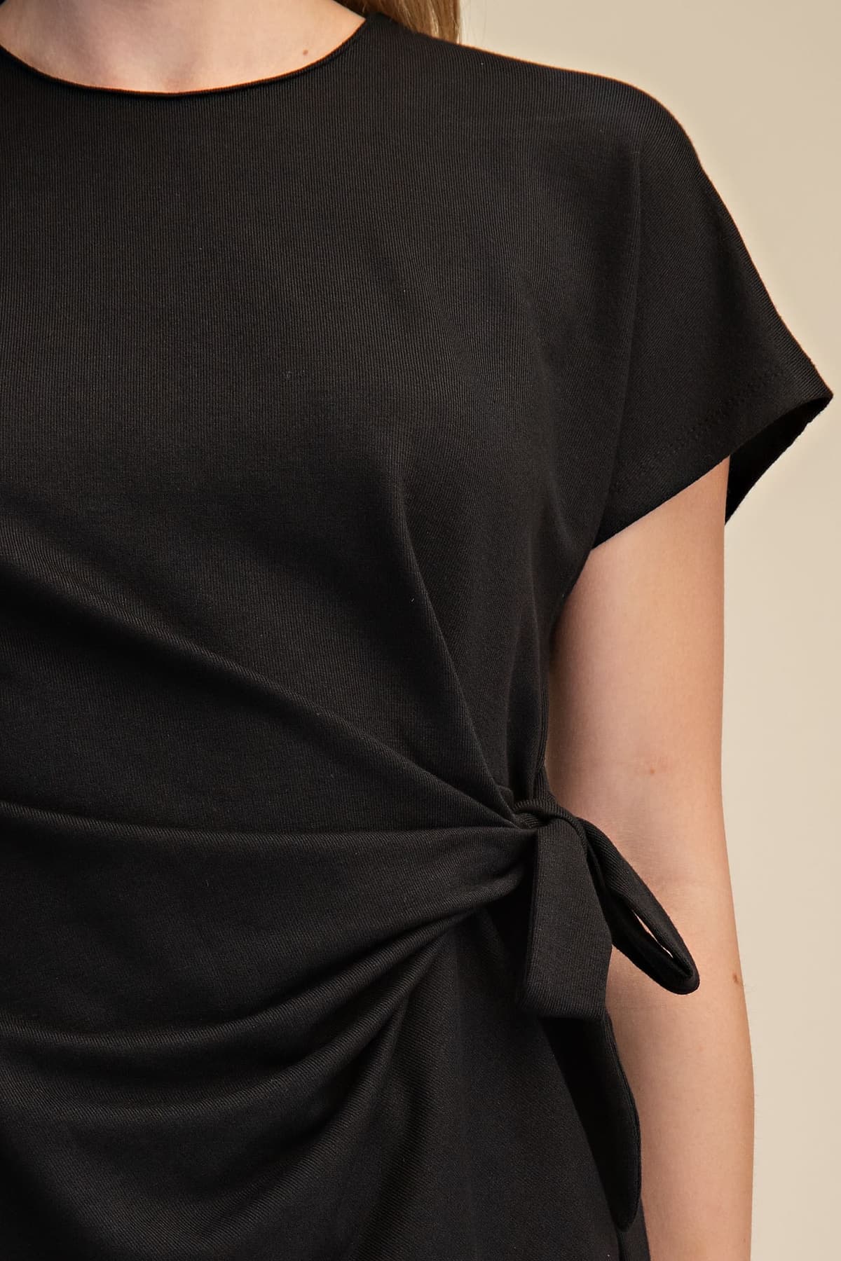 T9102 - BLACK