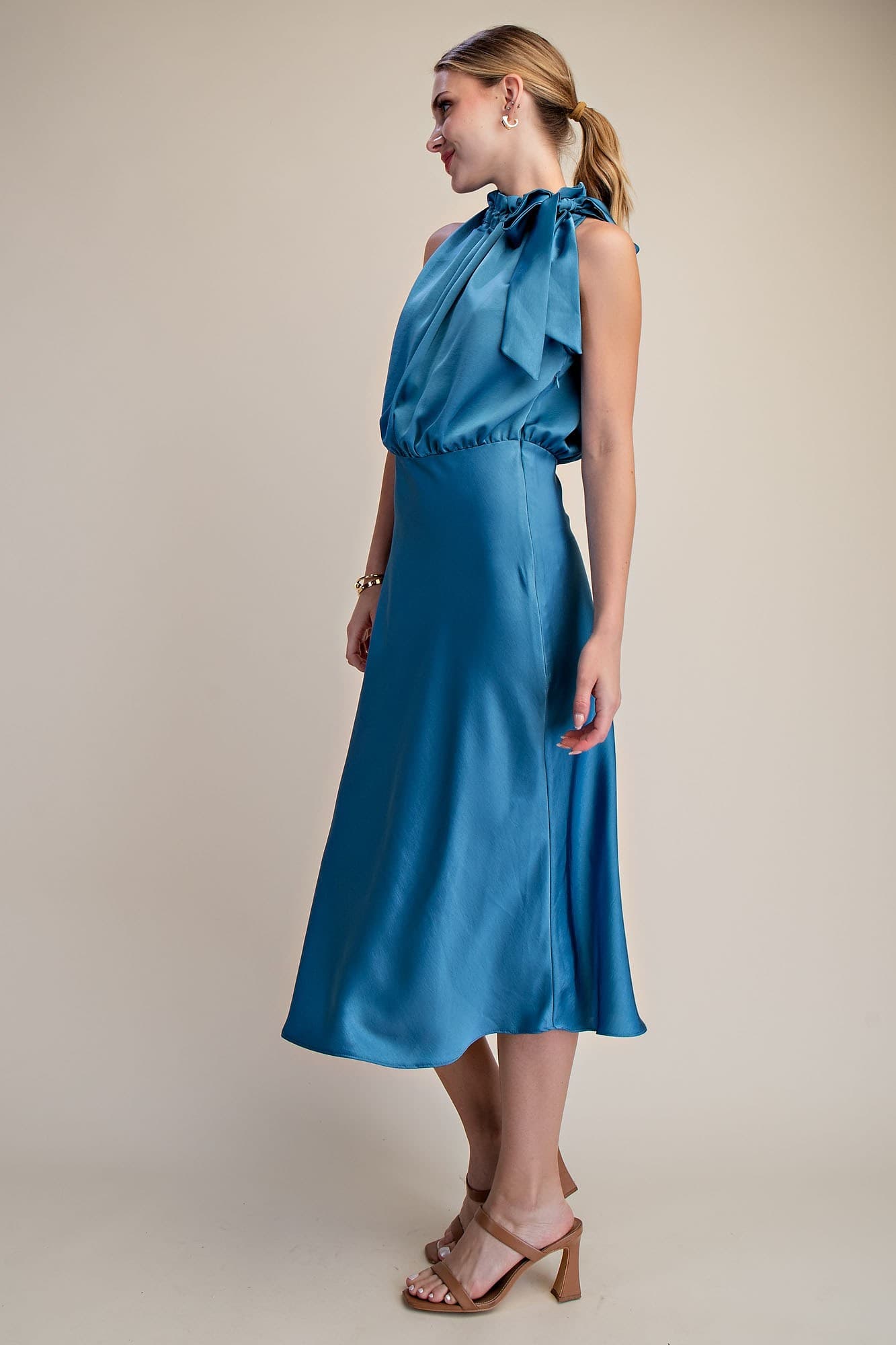 D8145 - BLUE