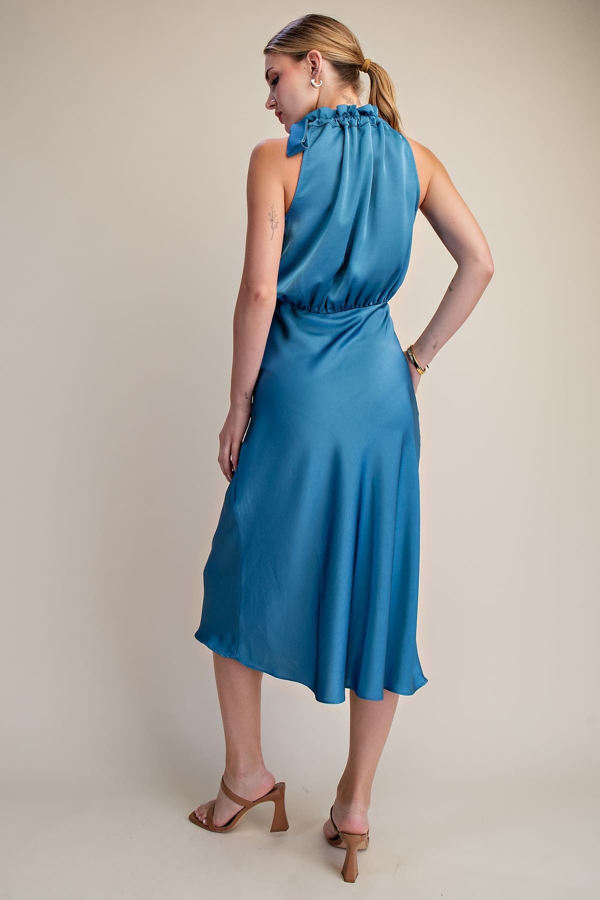 D8145 - BLUE