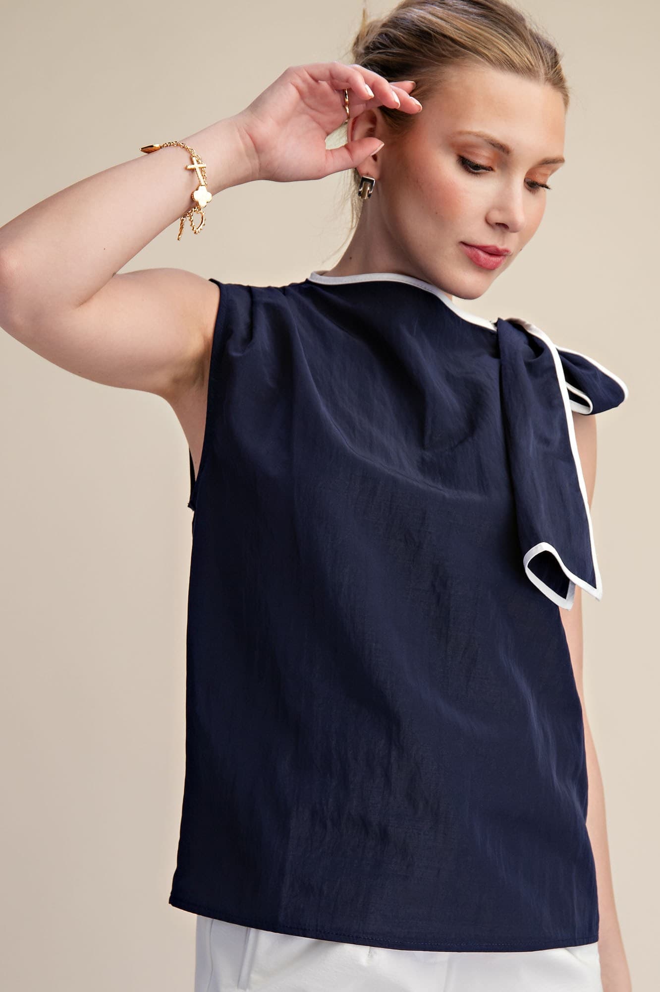 T8113 - NAVY