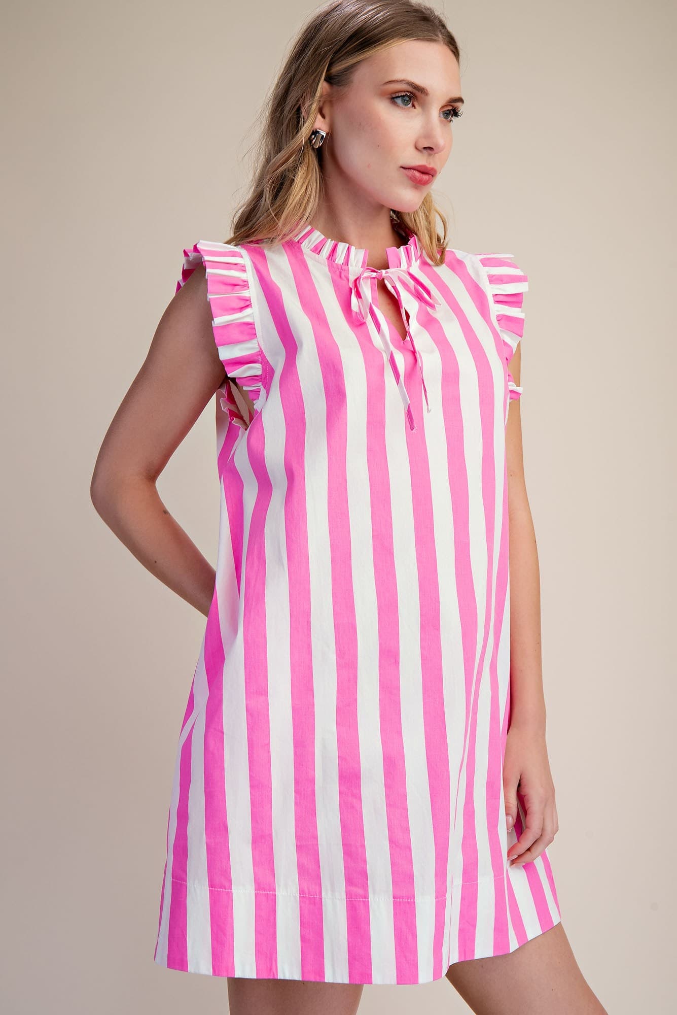 D8118 - HOT PINK
