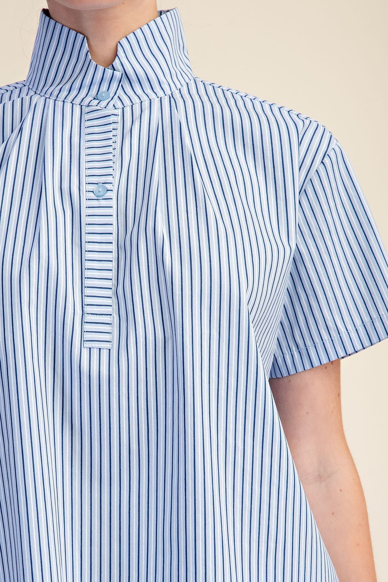 T8137 - BLUE