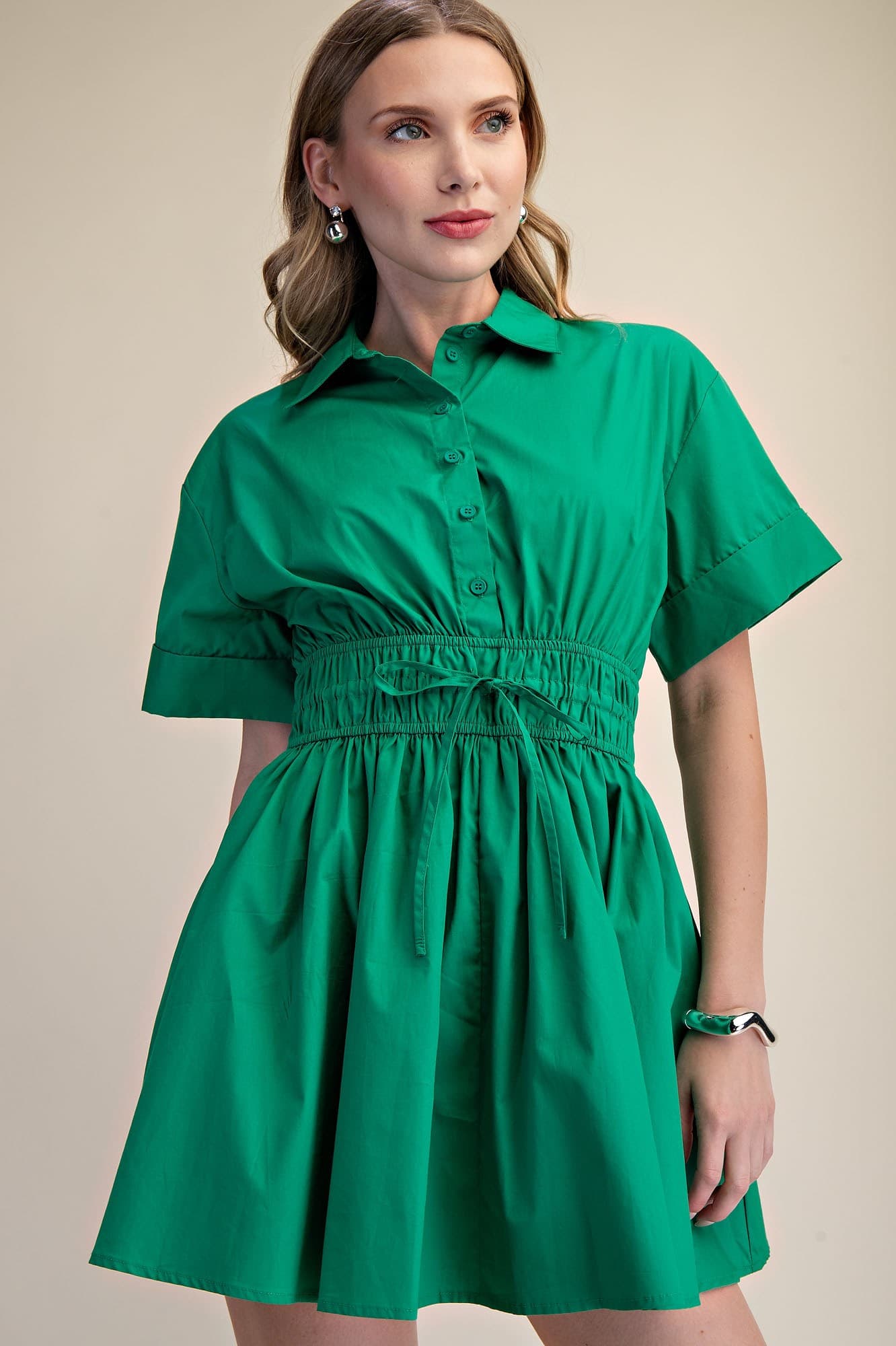 D8152 - KELLY GREEN