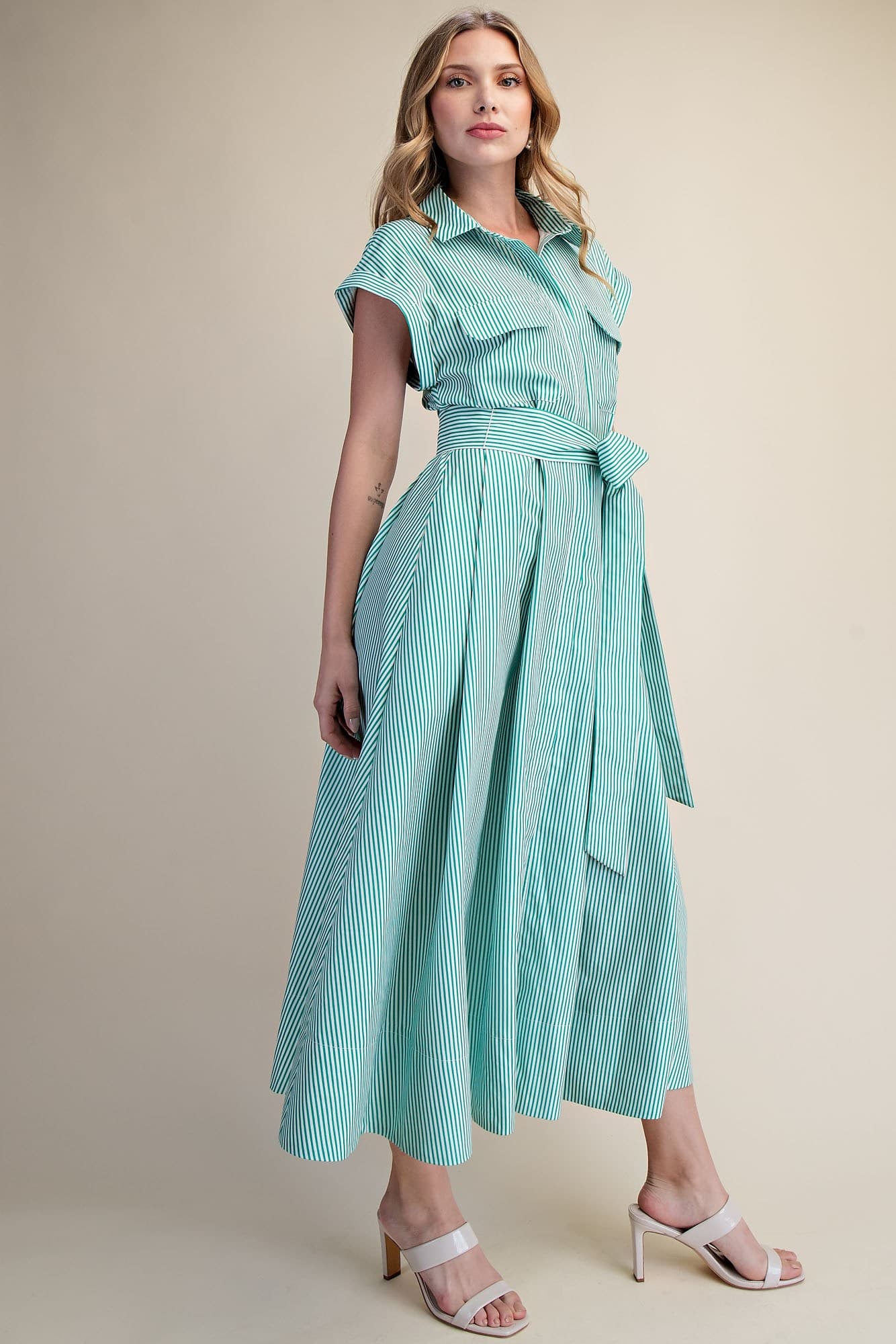D9085 - KELLY GREEN