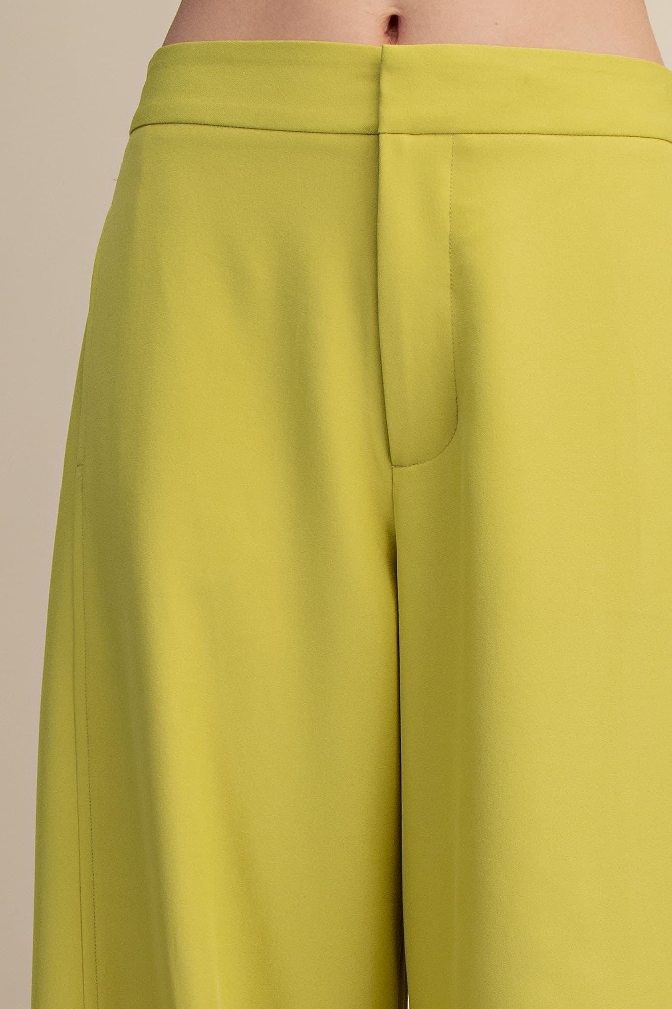 P9125 - CHARTREUSE