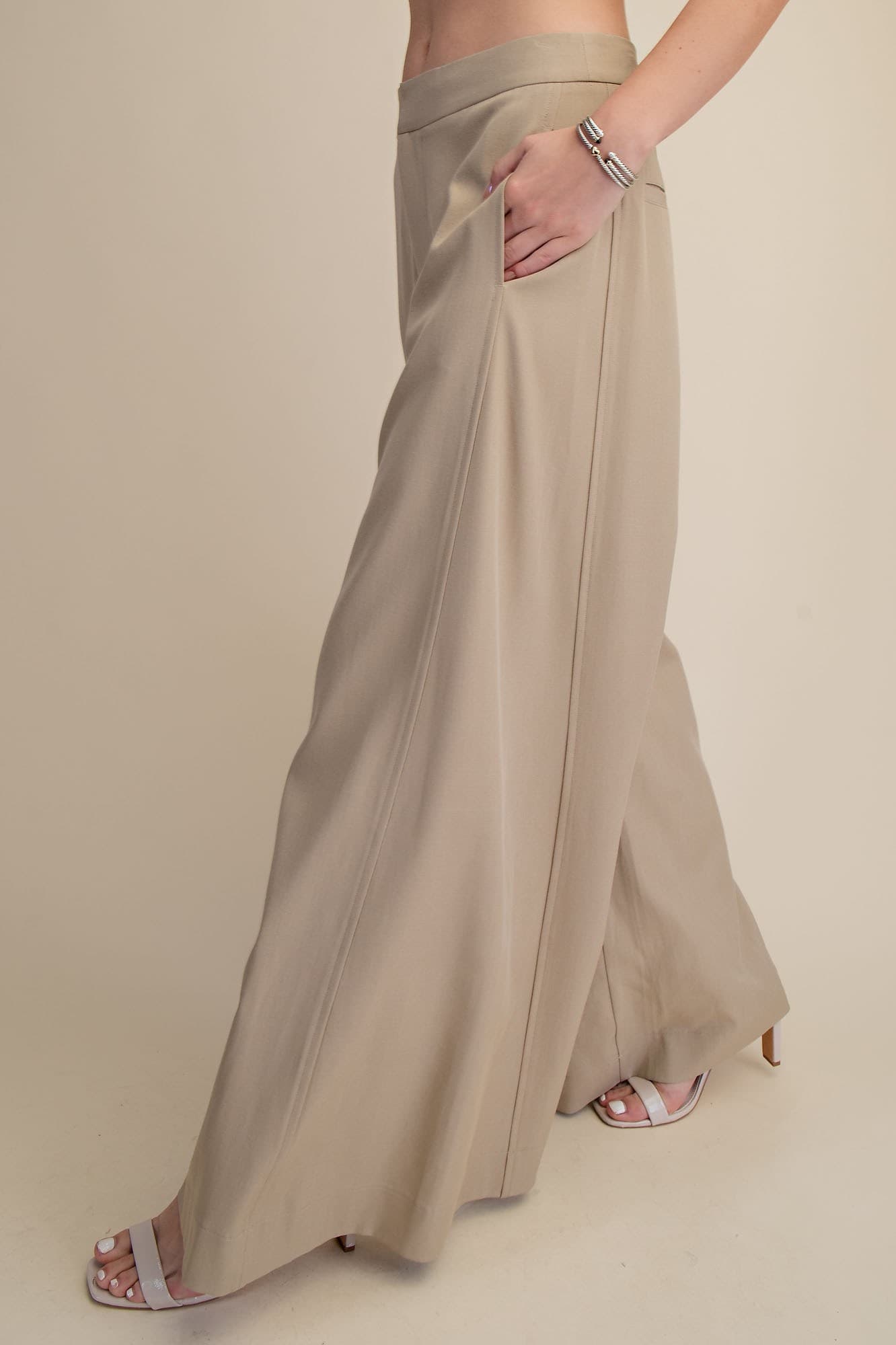 P9125 - TAUPE