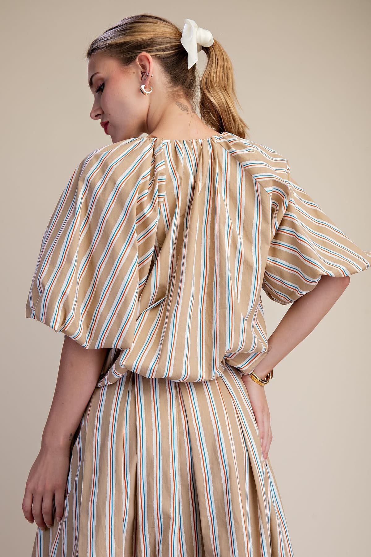 T8192 - TAUPE