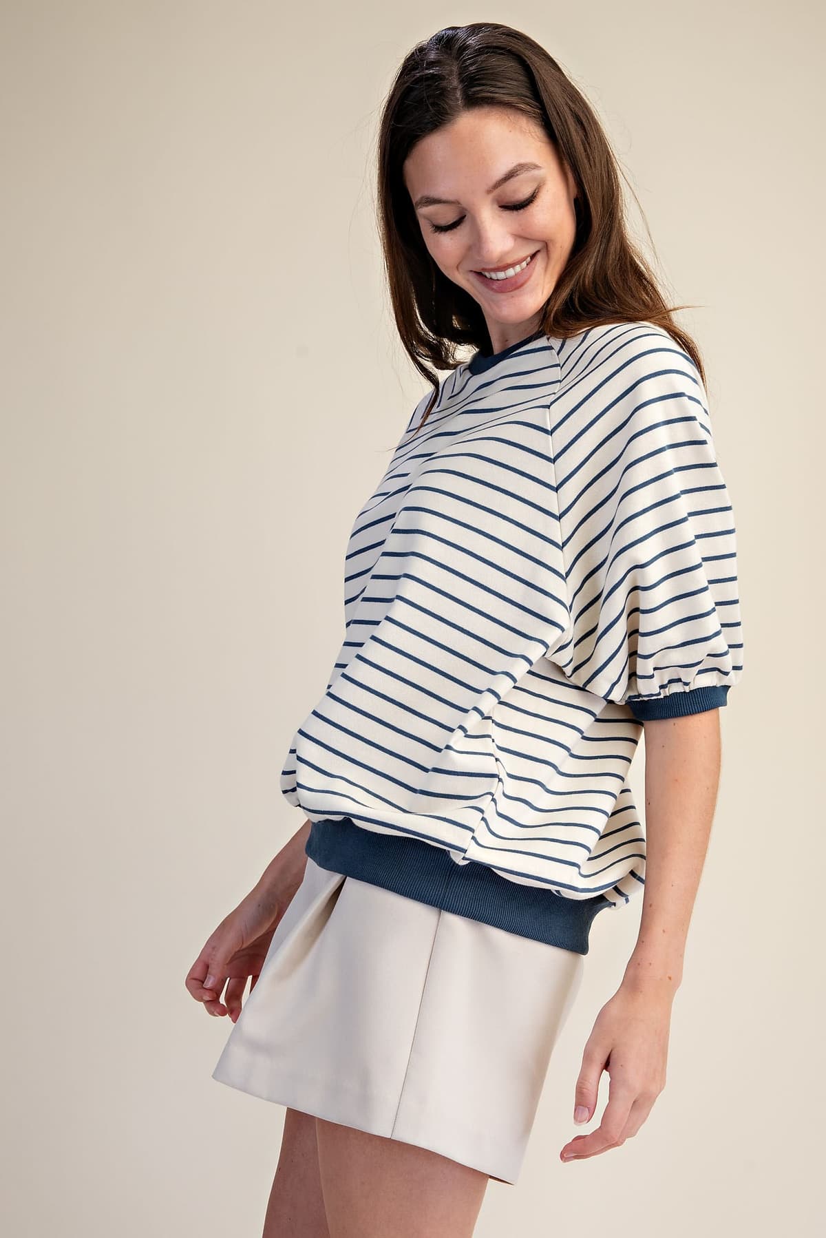T8138 - IVORY/NAVY