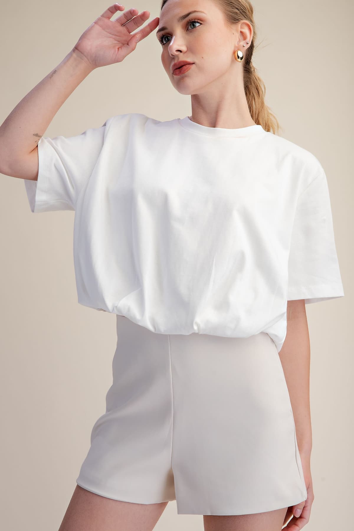 T9121 - WHITE