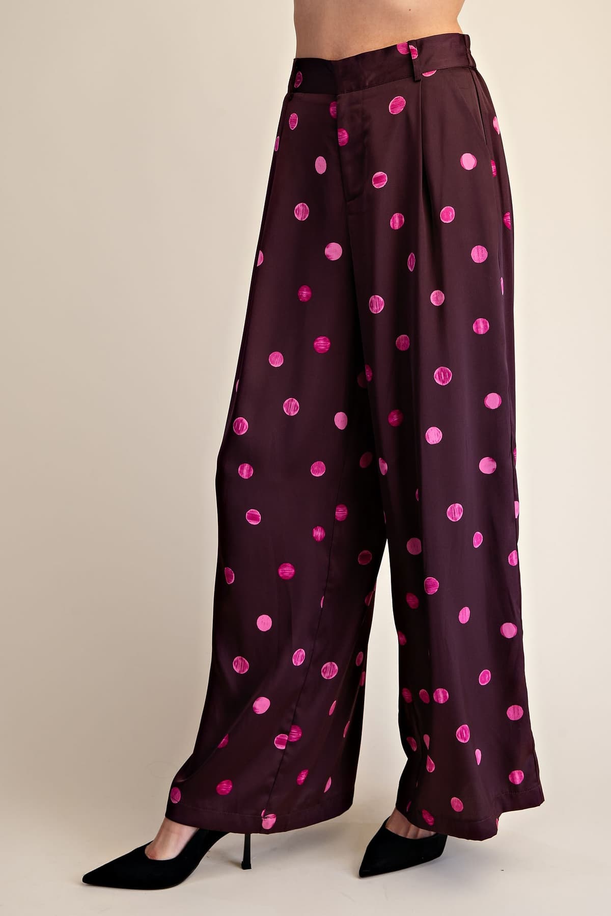 P8235 - PLUM