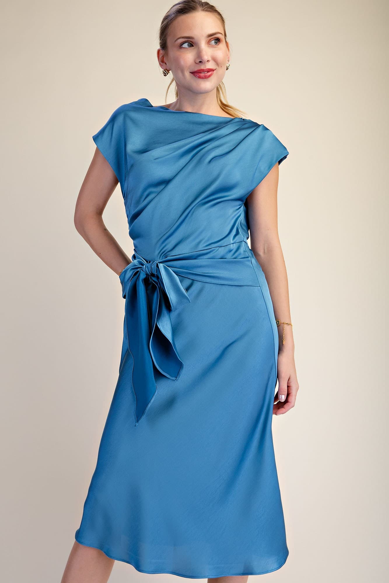 D8224 - BLUE