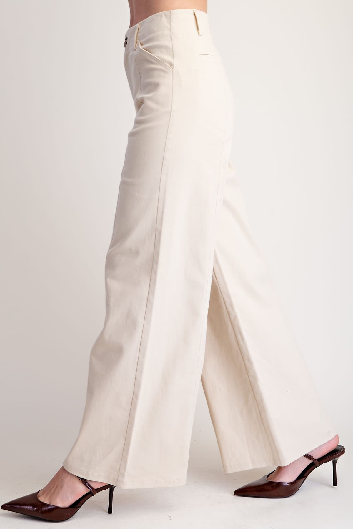 P8216 - CREAM