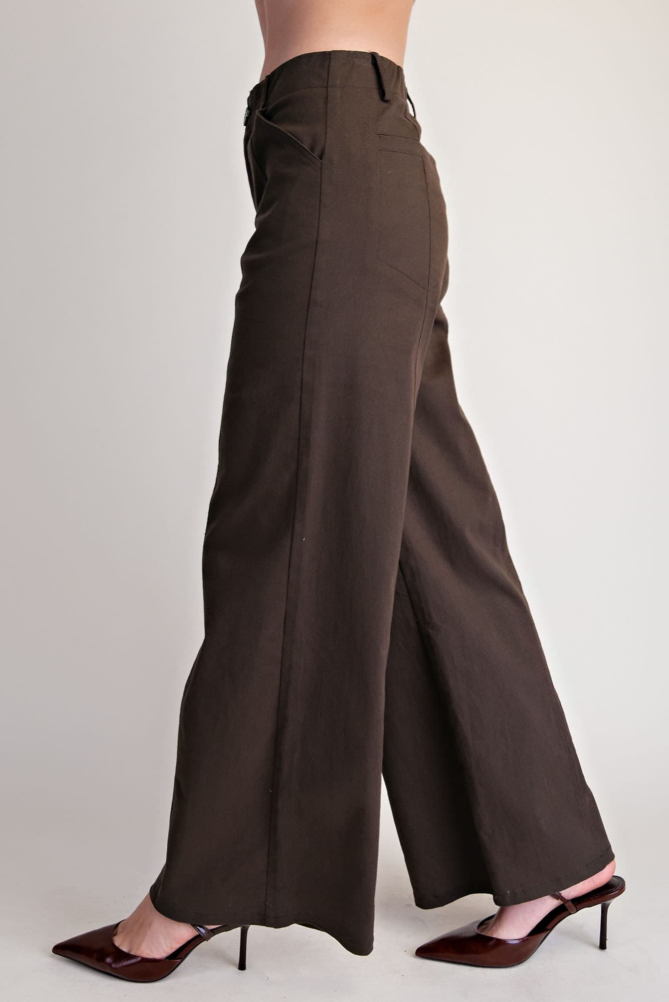 P8216 - BROWN